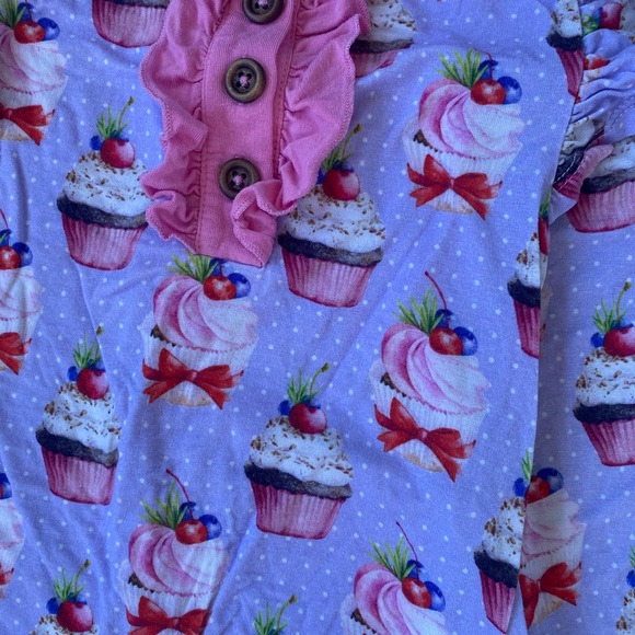 Bamboo pajamas 3t - Picture 2 of 3